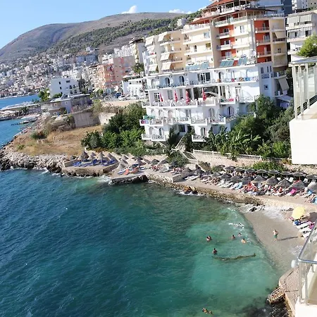 Azzura Sea View Apartment *
