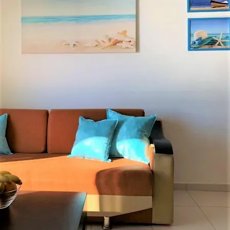 Azzura Sea View Apartment Sarande