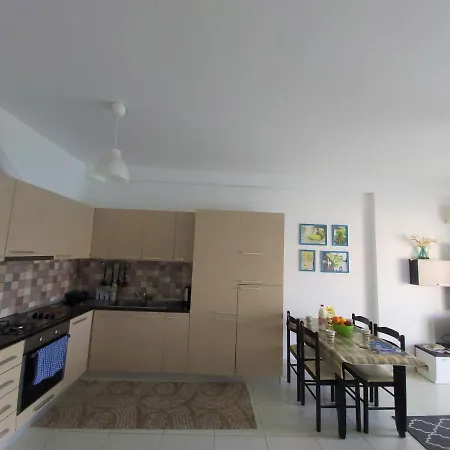Azzura Sea View Apartment Sarande